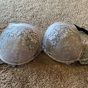 Victoria Secerts bra